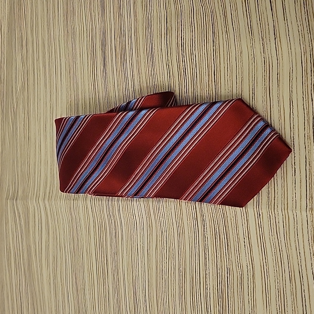 Bloomingdale Tie MenS Accessorie Silk Neck Tie Multicolor Blue Red EUC